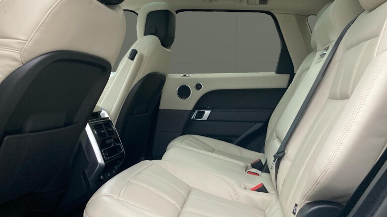 Land Rover Range Rover Sport 3.0 D300 HSE Silver 5dr Auto Diesel Estate